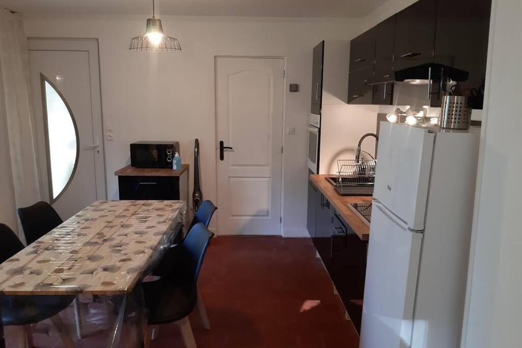 La Petite Maison Dans La Vallee Avallon Ngoại thất bức ảnh
